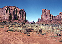 ���j�������g�o���[�iMonument Valley�j